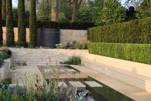 The Arthritis Research UK Garden, projekt Tom Hoblyn, Silver Gilt Medal