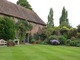 Ten światowej sławy ogród, wokół elżbietańskiego dworu, stworzyła Vita Sackville-West i Sir Harold Nicolson